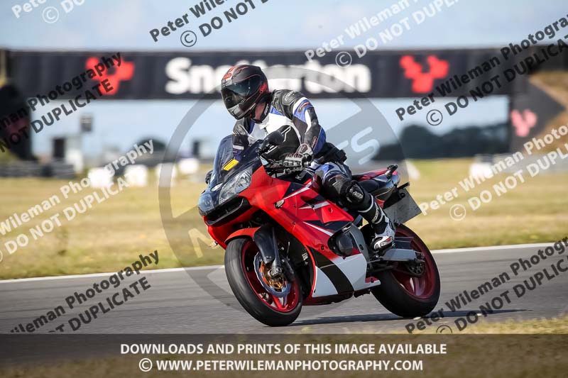 enduro digital images;event digital images;eventdigitalimages;no limits trackdays;peter wileman photography;racing digital images;snetterton;snetterton no limits trackday;snetterton photographs;snetterton trackday photographs;trackday digital images;trackday photos